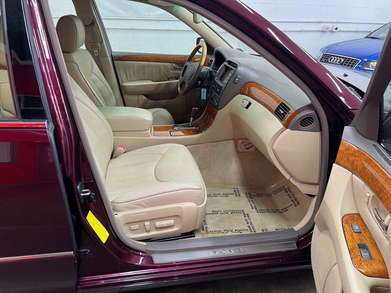 Lexus LS 430 Sedan 2006