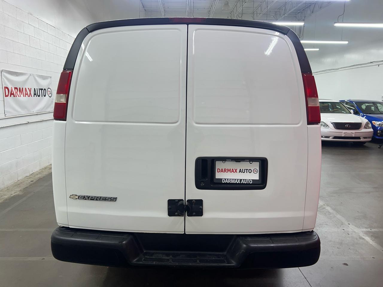 Chevrolet Express 3500 Cargo 2003