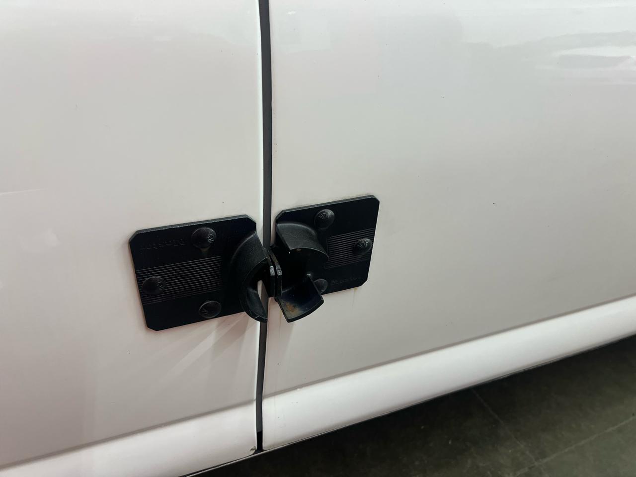 Chevrolet Express 3500 Cargo 2003