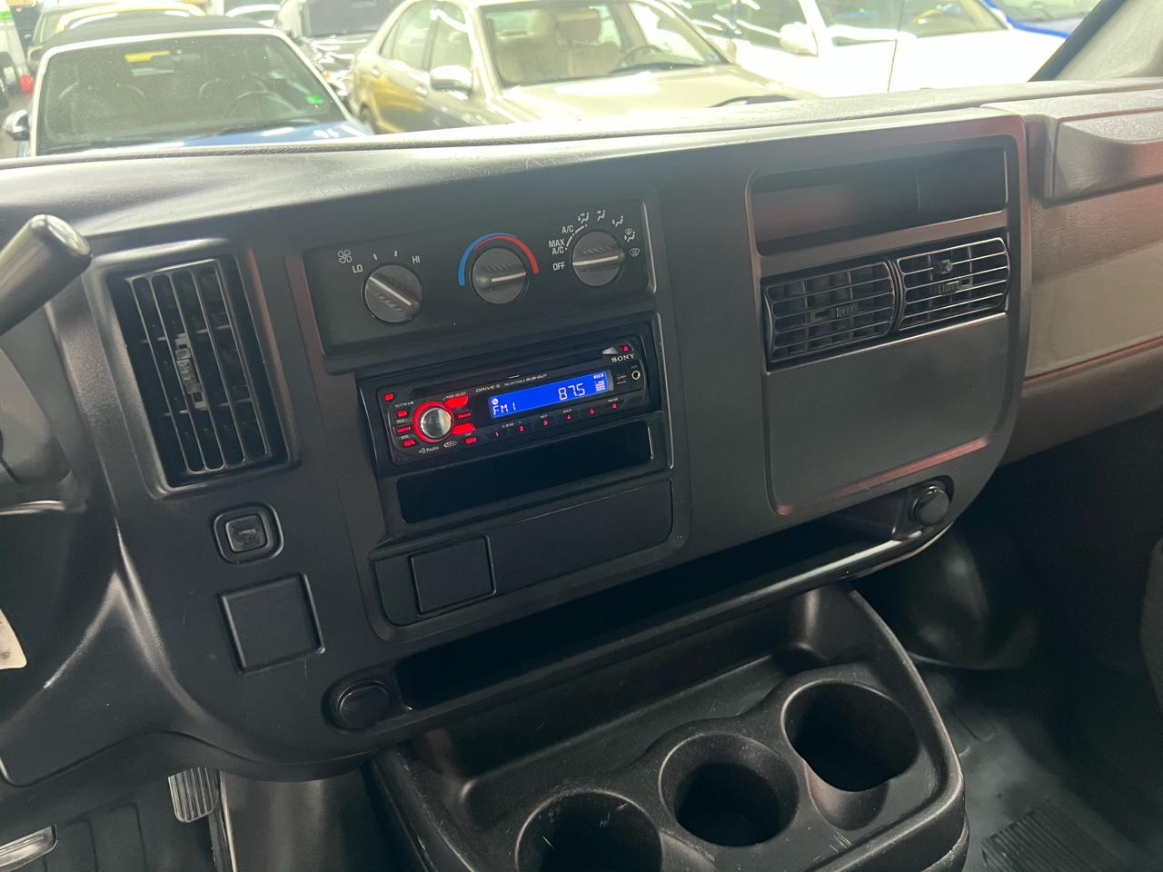 Chevrolet Express 3500 Cargo 2003