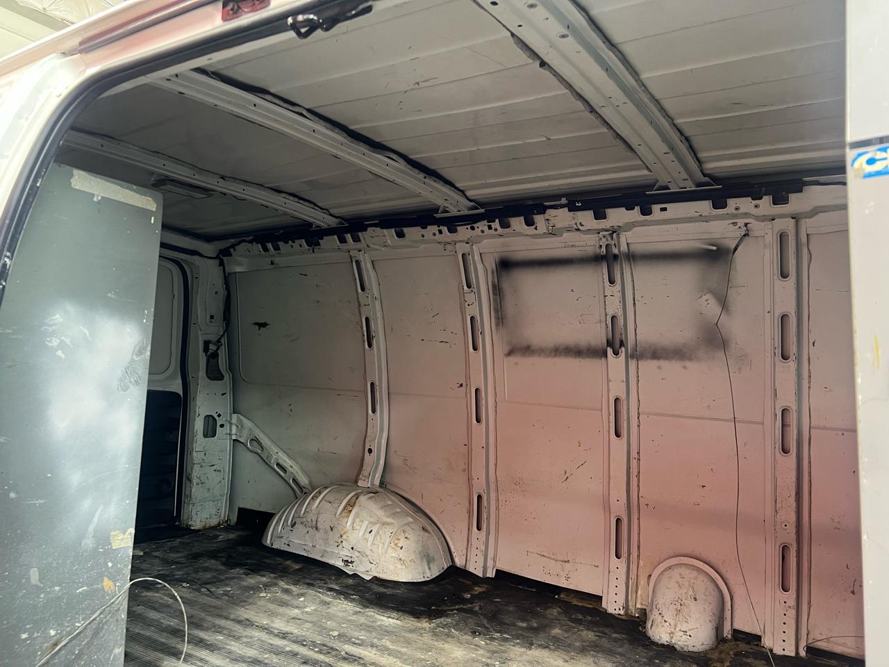 Chevrolet Express 3500 Cargo 2003