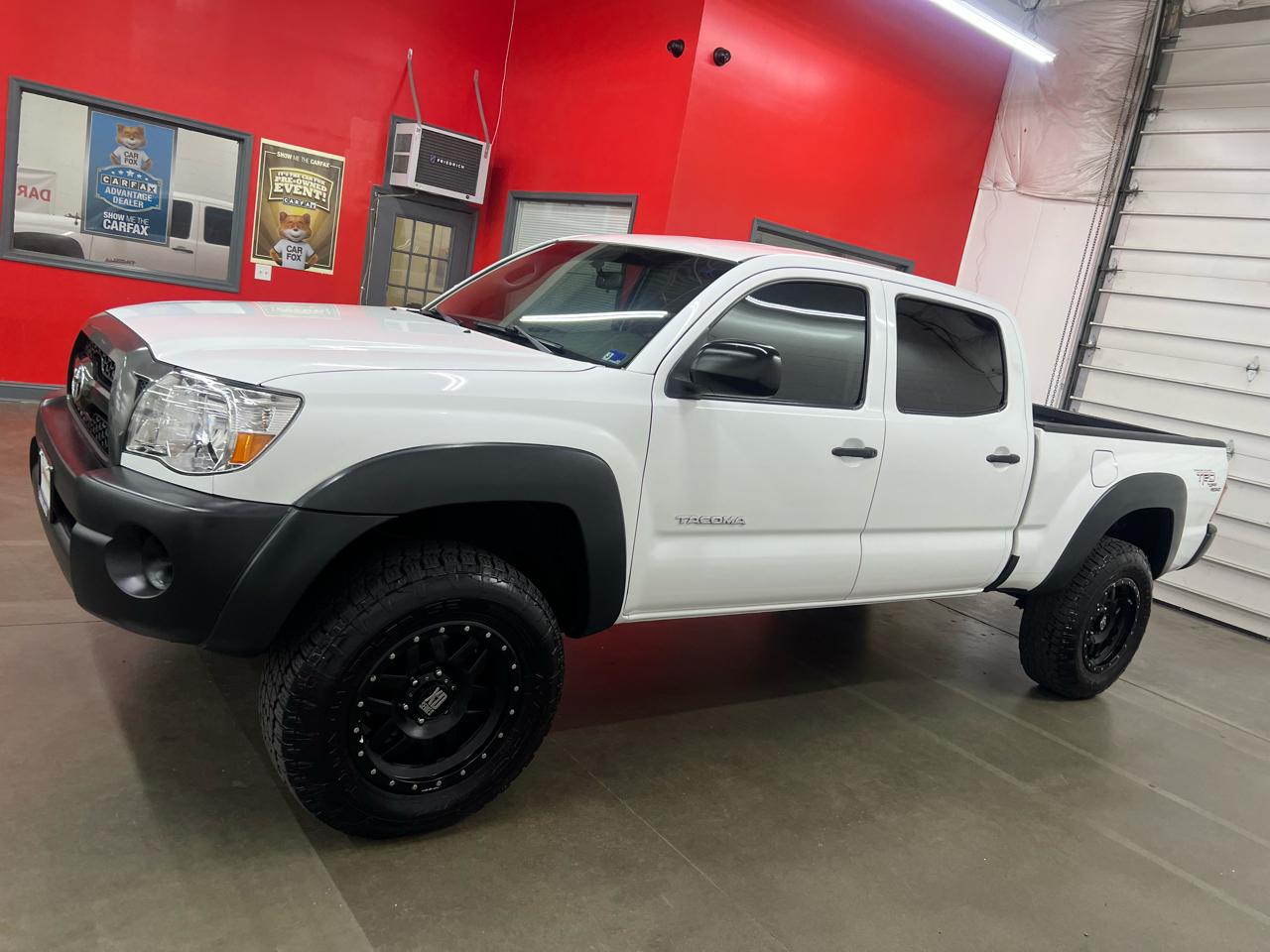 Toyota Tacoma Double Cab V6 4WD 2011