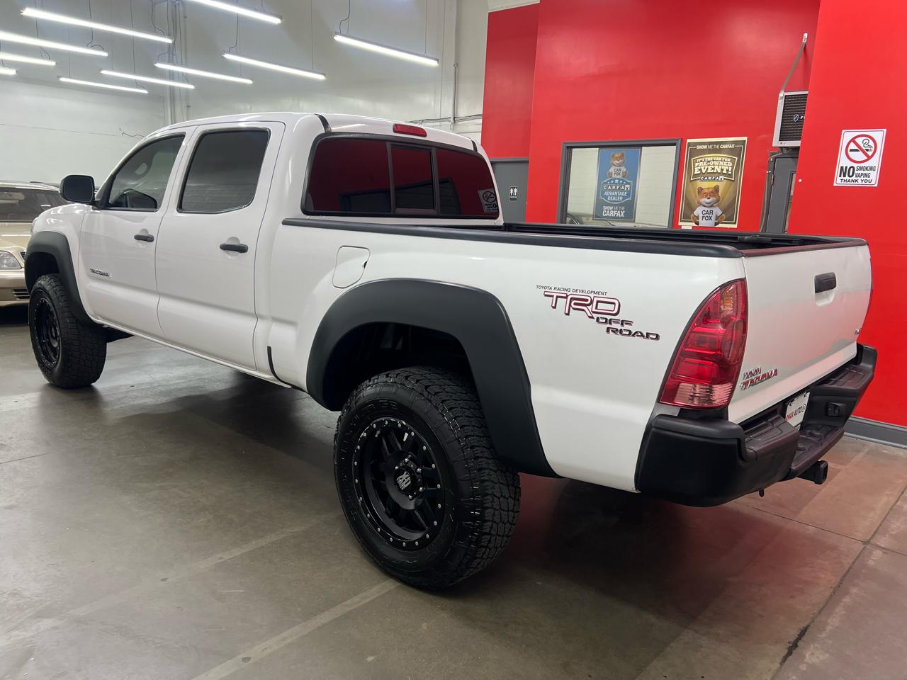 Toyota Tacoma Double Cab V6 4WD 2011