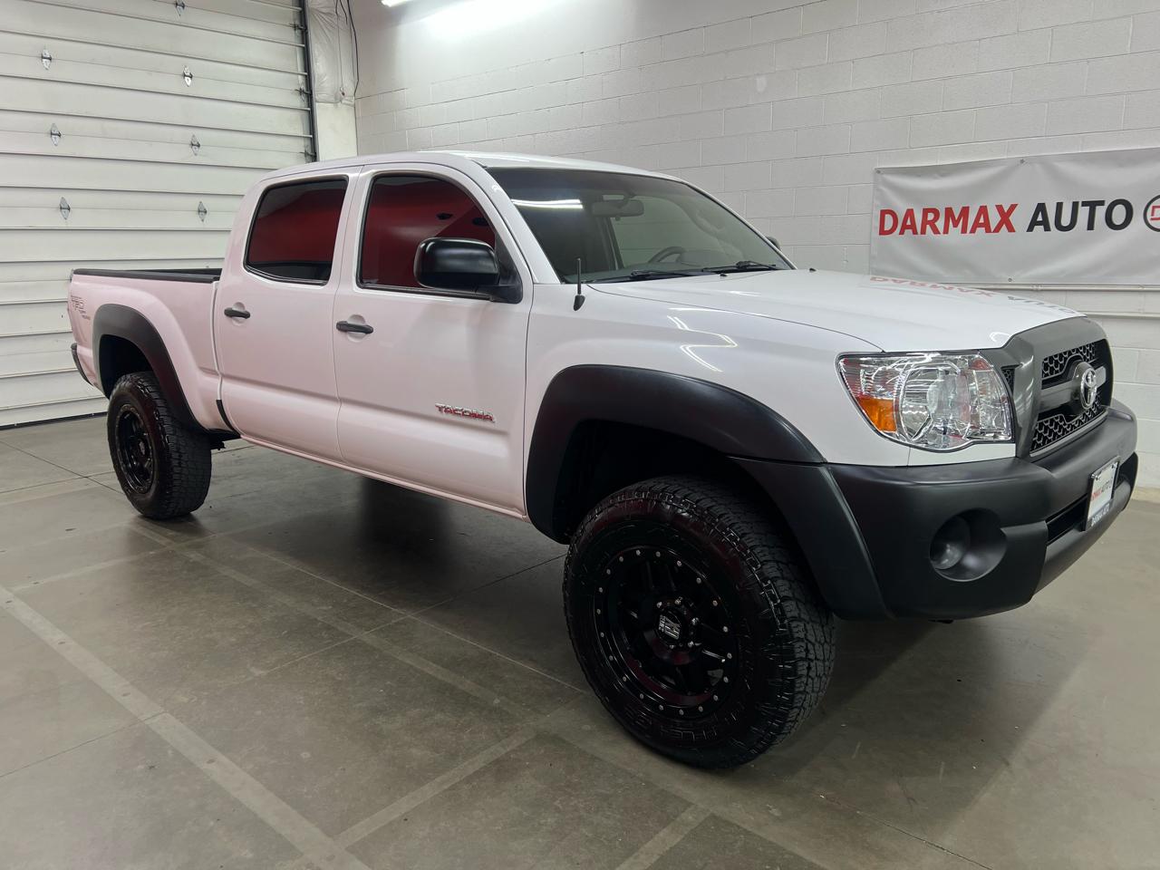 Toyota Tacoma Double Cab V6 4WD 2011