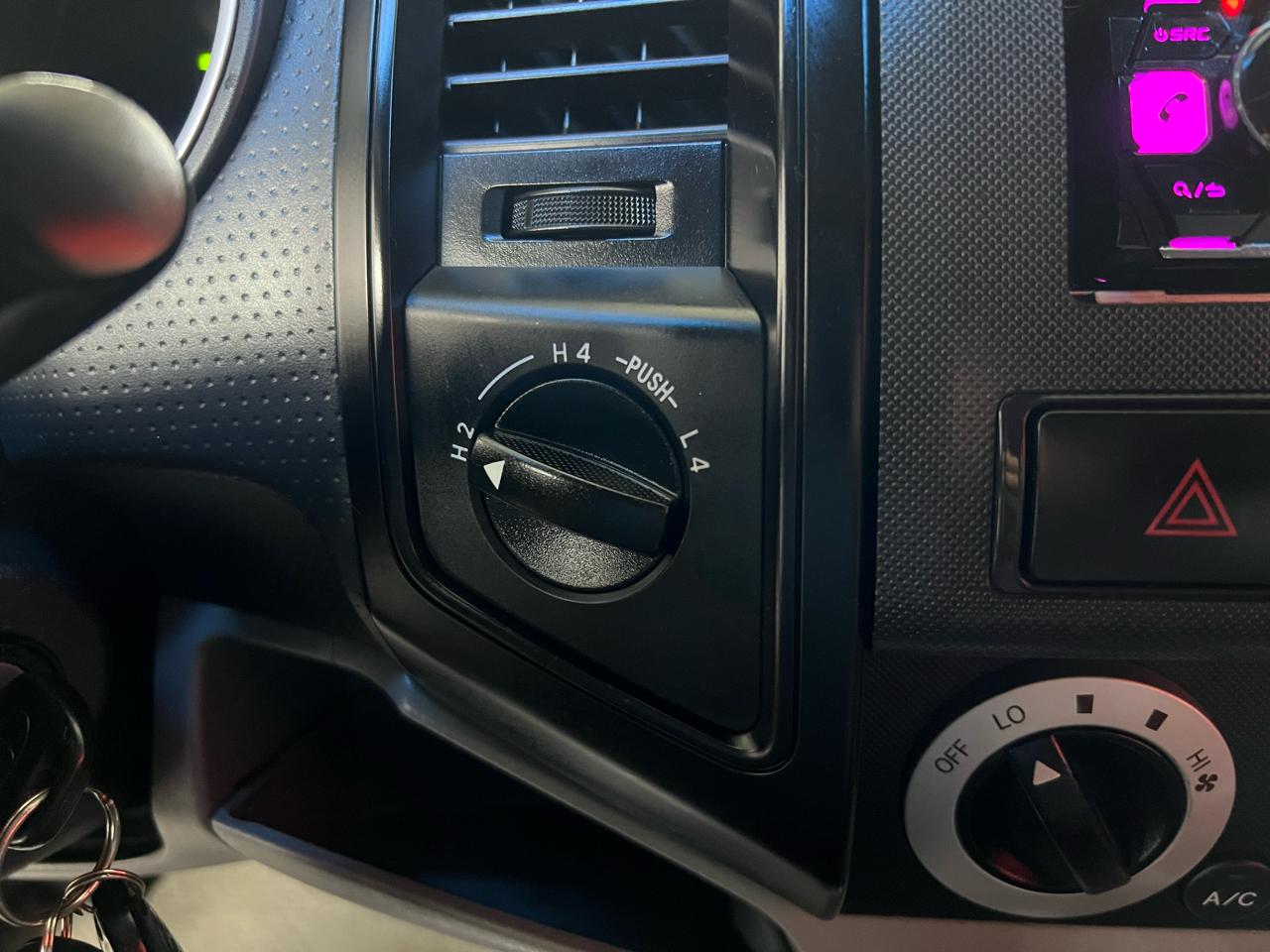 Toyota Tacoma Double Cab V6 4WD 2011