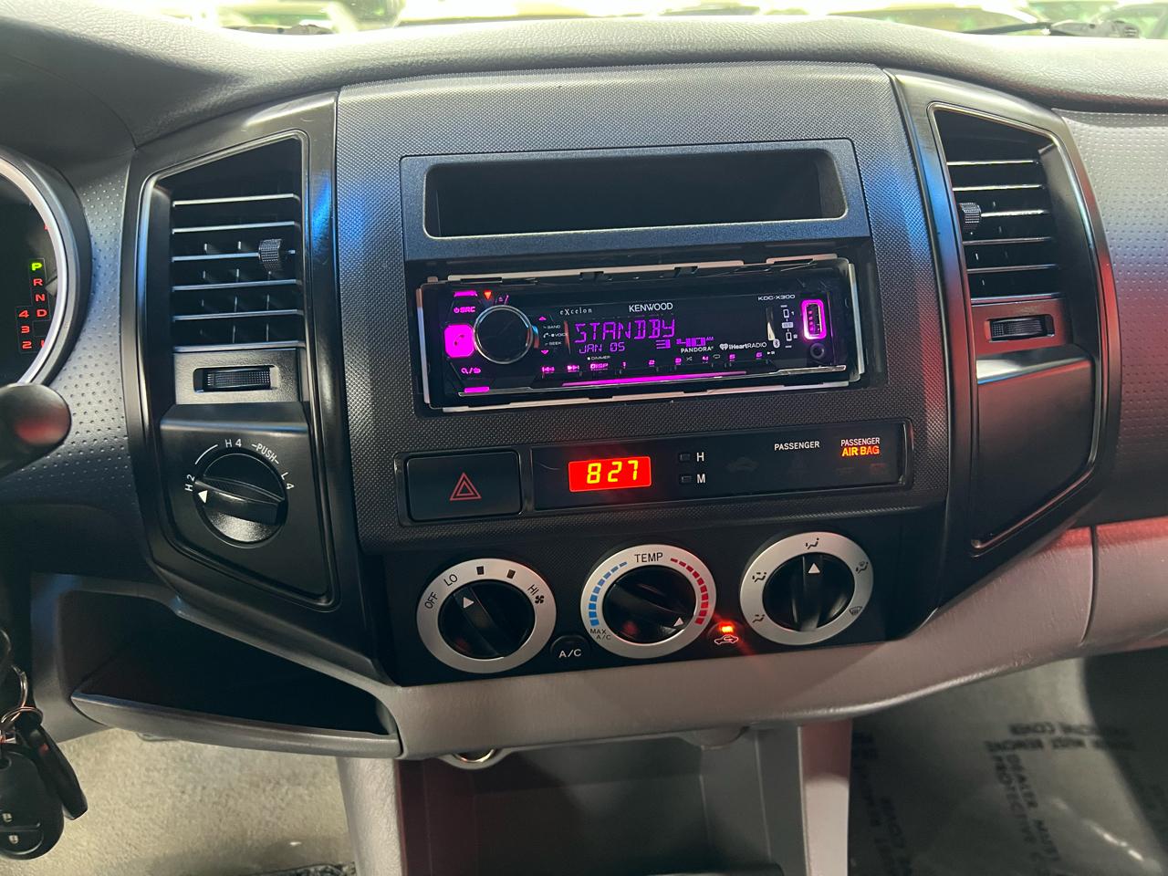 Toyota Tacoma Double Cab V6 4WD 2011