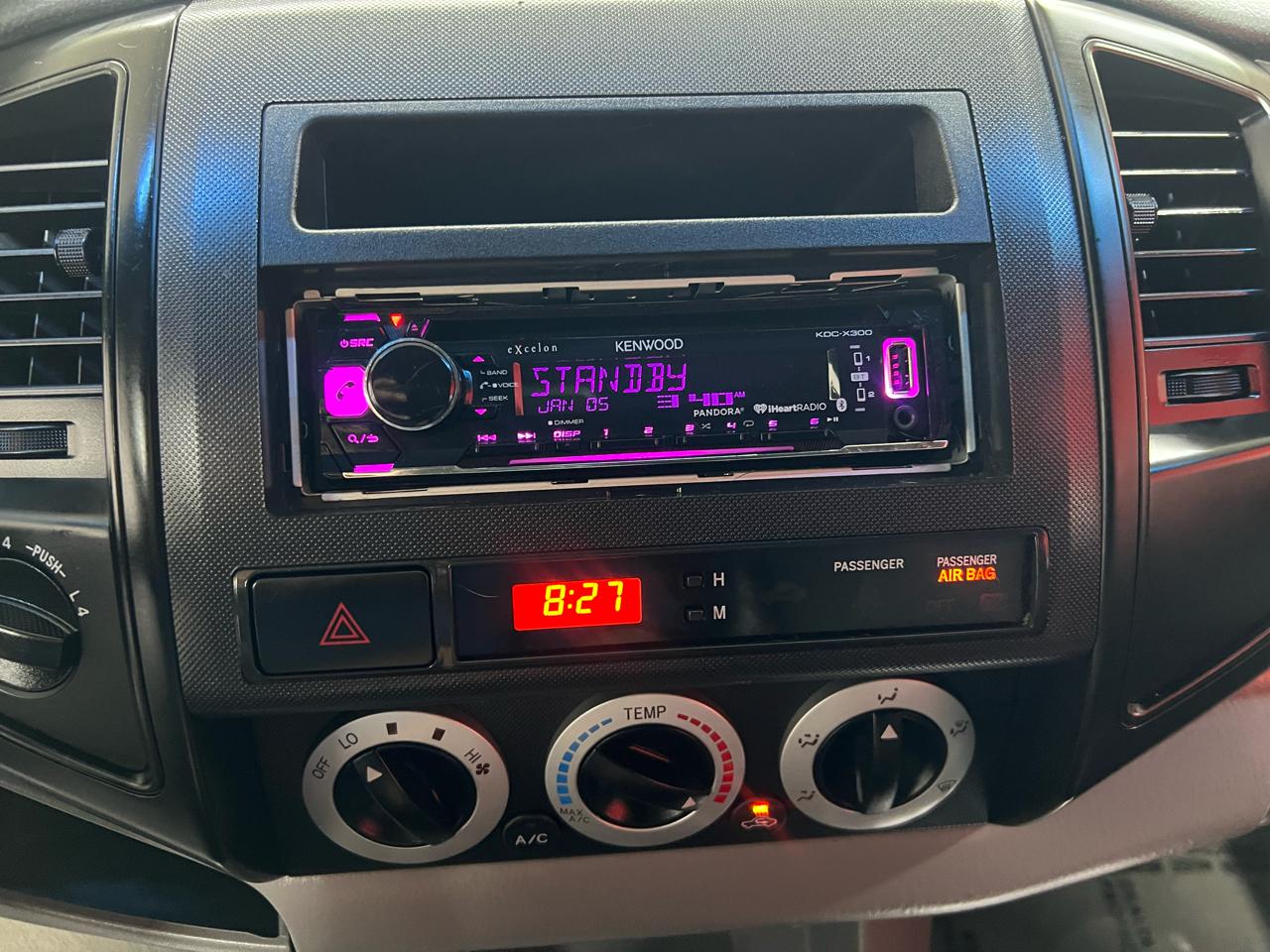 Toyota Tacoma Double Cab V6 4WD 2011