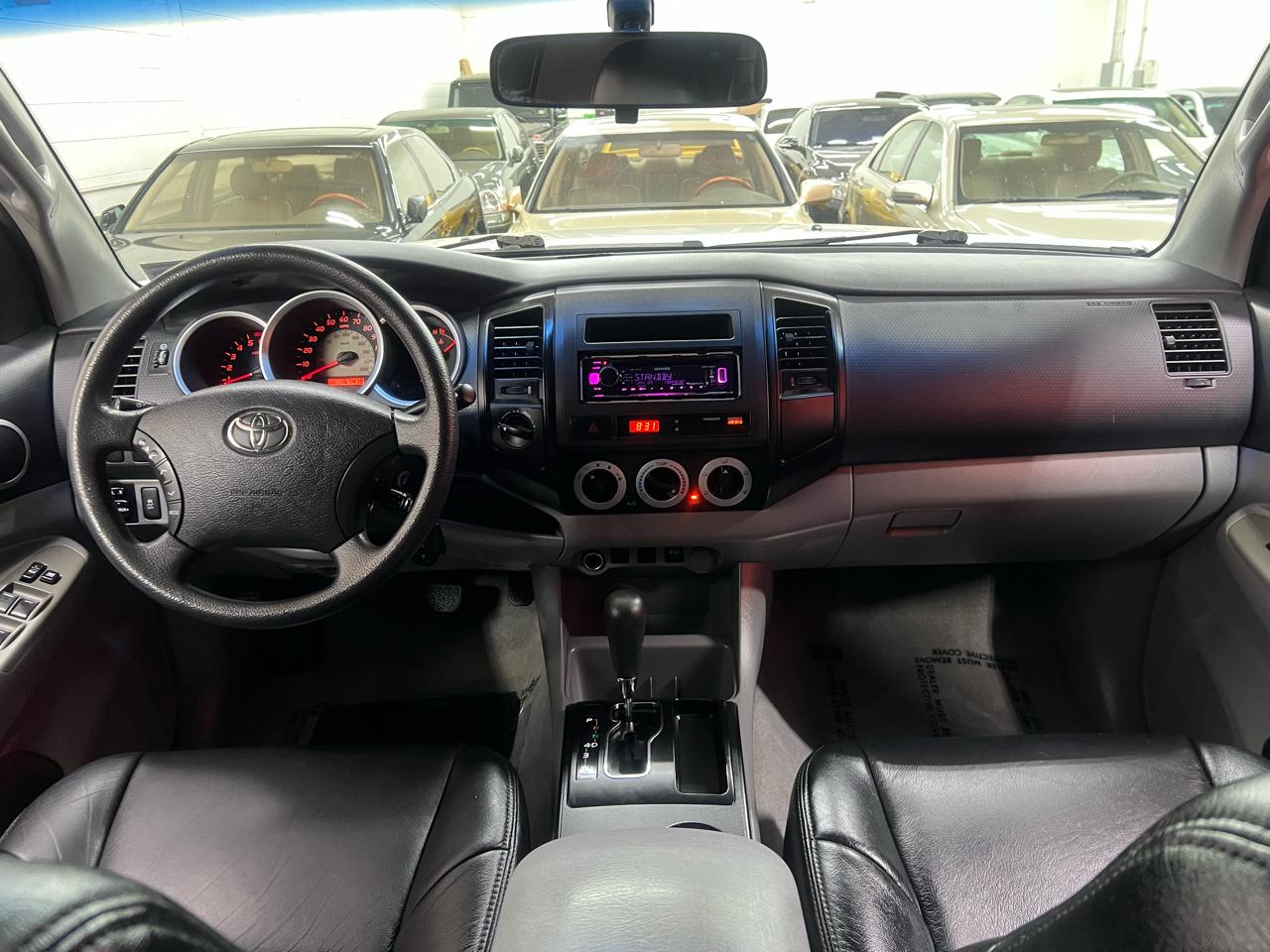 Toyota Tacoma Double Cab V6 4WD 2011