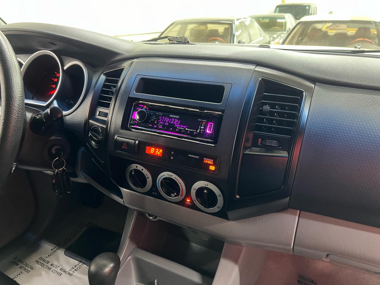 Toyota Tacoma Double Cab V6 4WD 2011