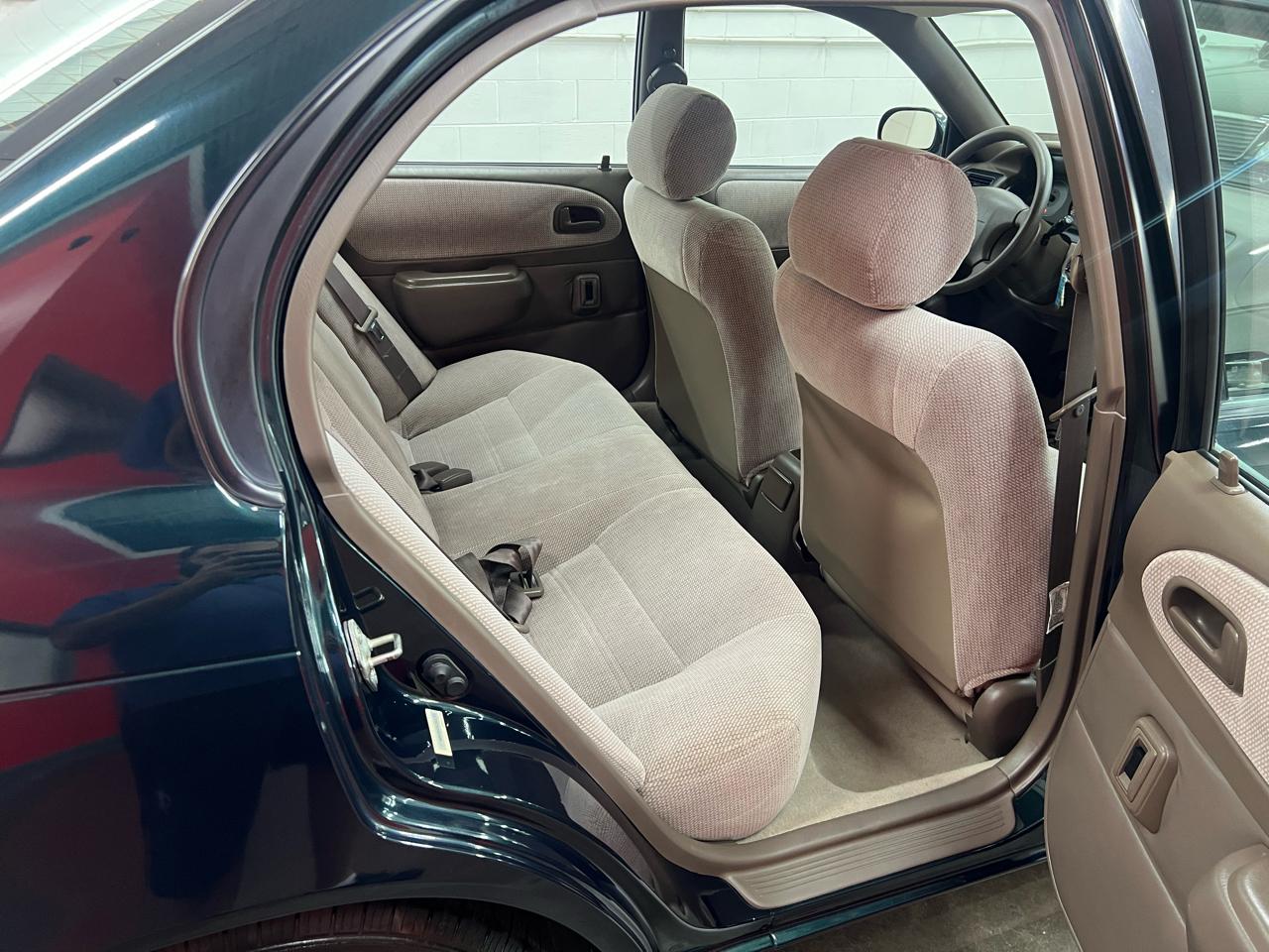 Toyota Corolla DX 1997