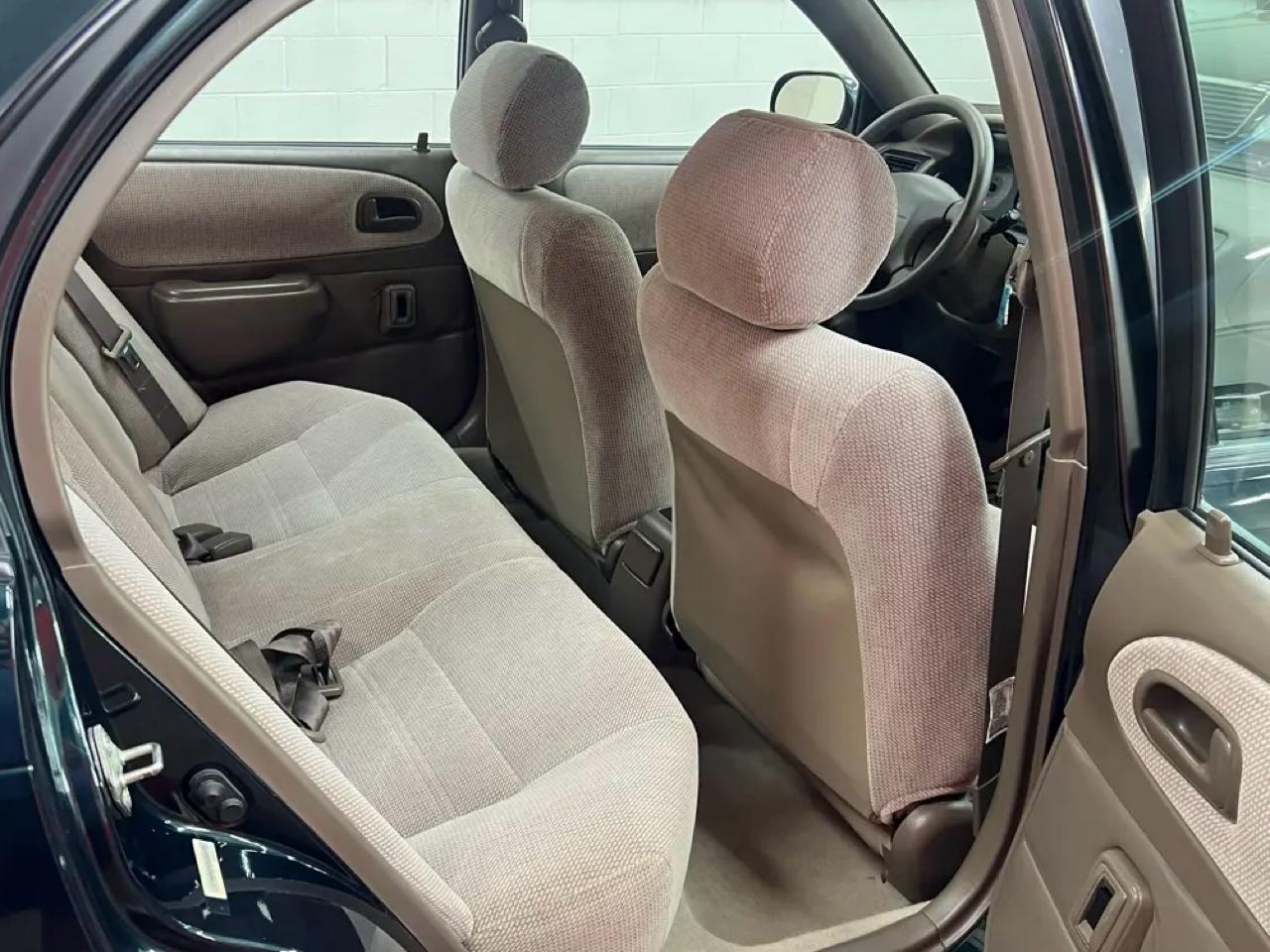 Toyota Corolla DX 1997