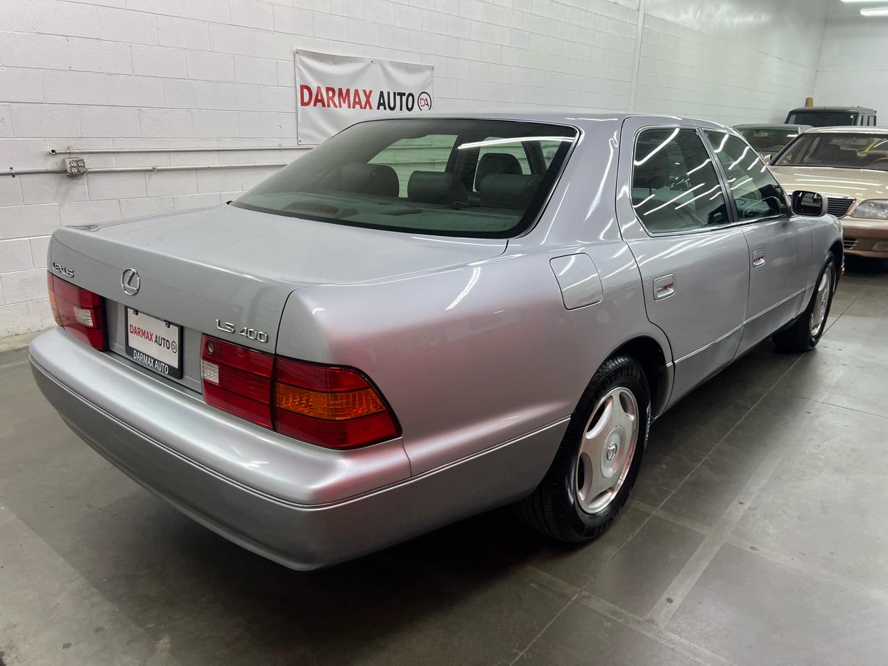 Lexus LS 400  1998