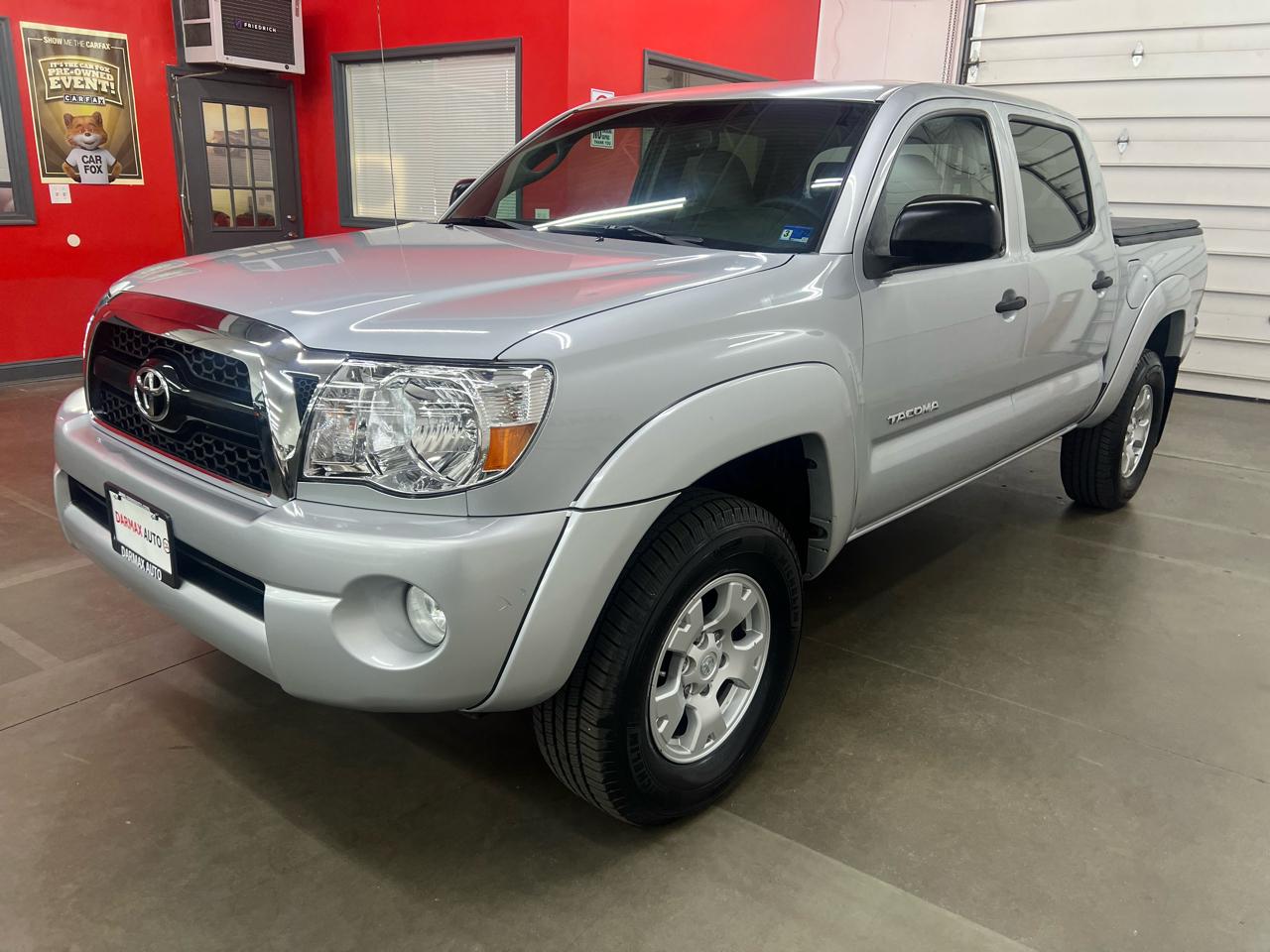 Toyota Tacoma Double Cab V6 4WD 2011