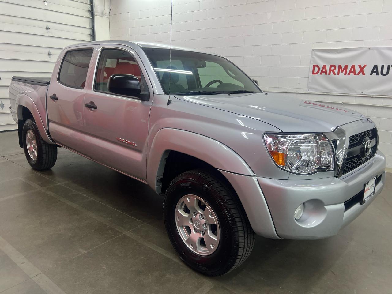 Toyota Tacoma Double Cab V6 4WD 2011