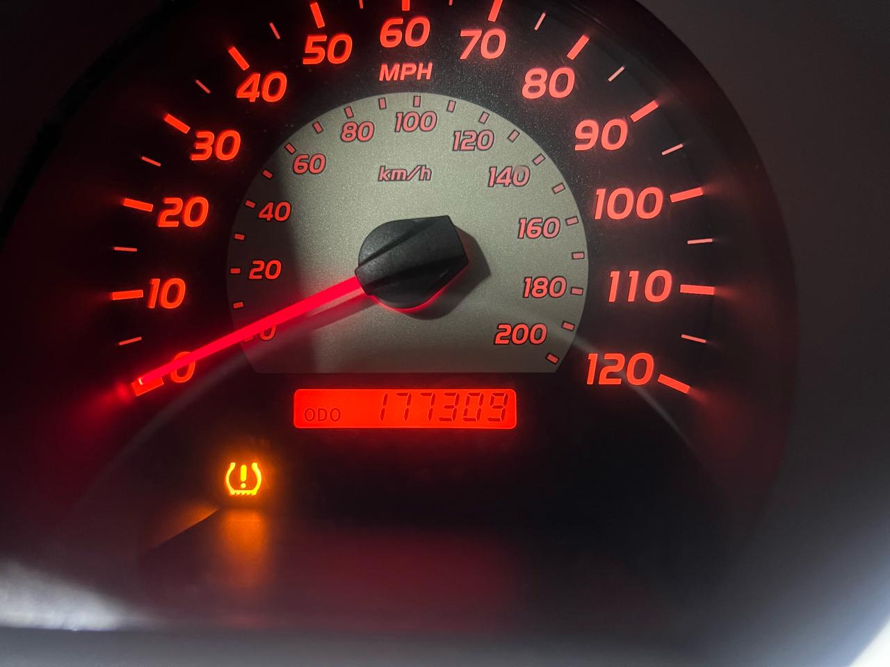 Toyota Tacoma Double Cab V6 4WD 2011