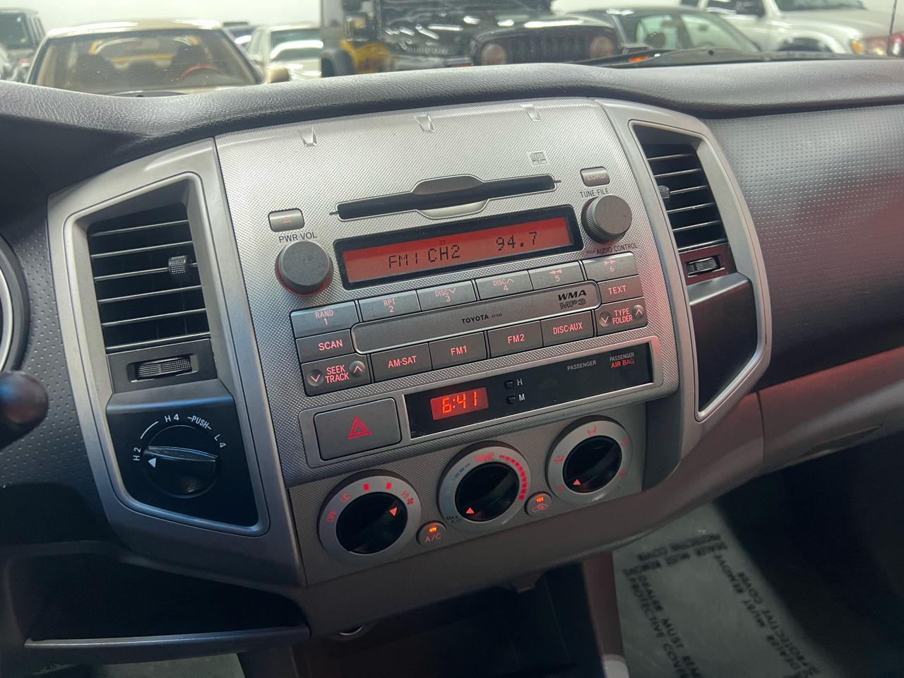 Toyota Tacoma Double Cab V6 4WD 2011