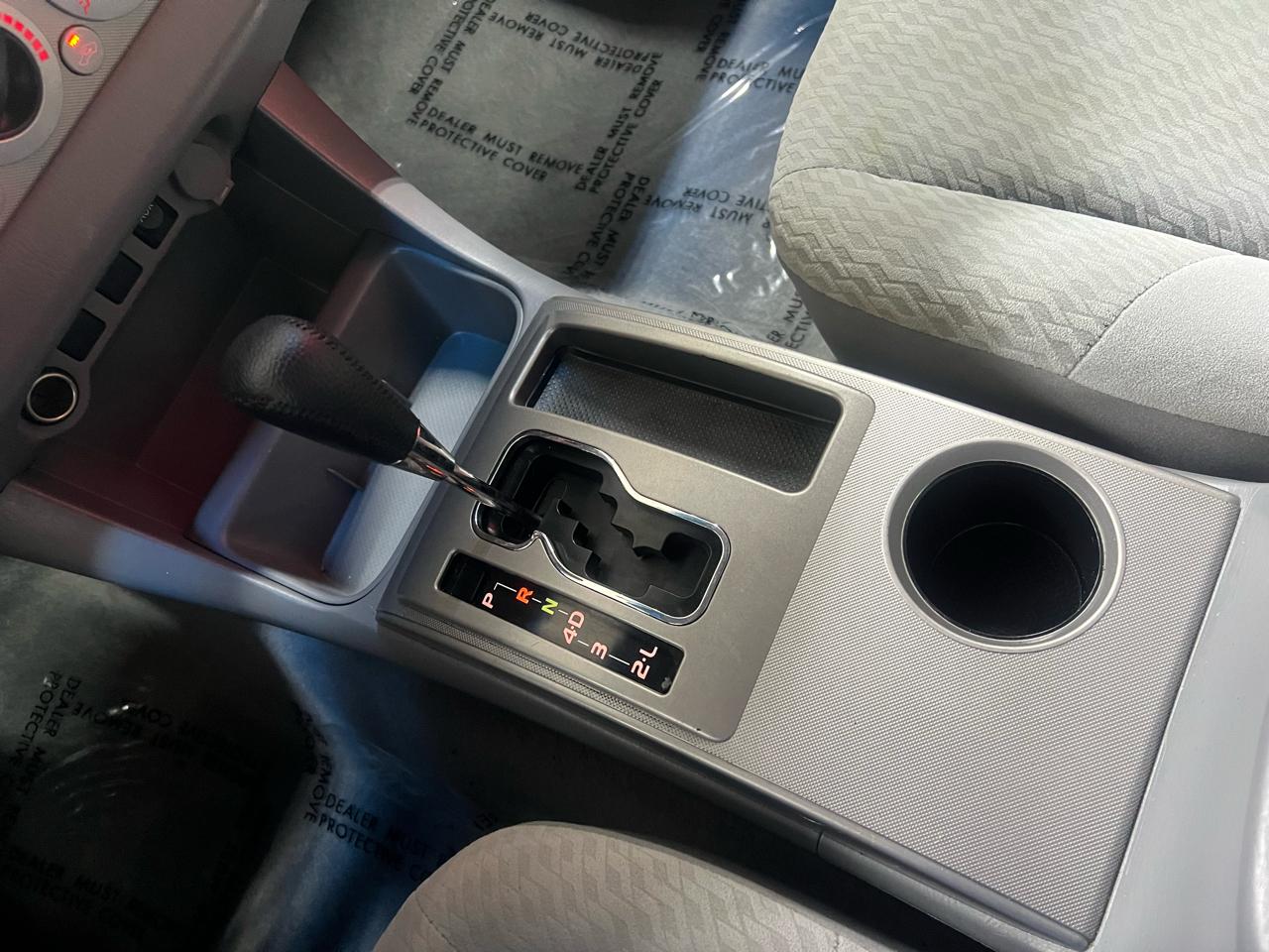 Toyota Tacoma Double Cab V6 4WD 2011