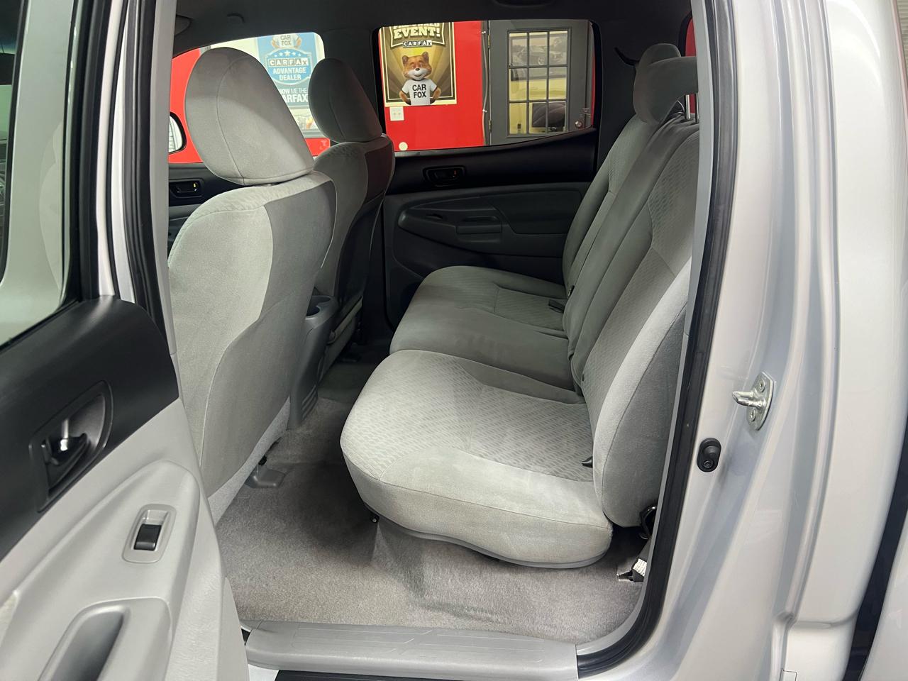 Toyota Tacoma Double Cab V6 4WD 2011