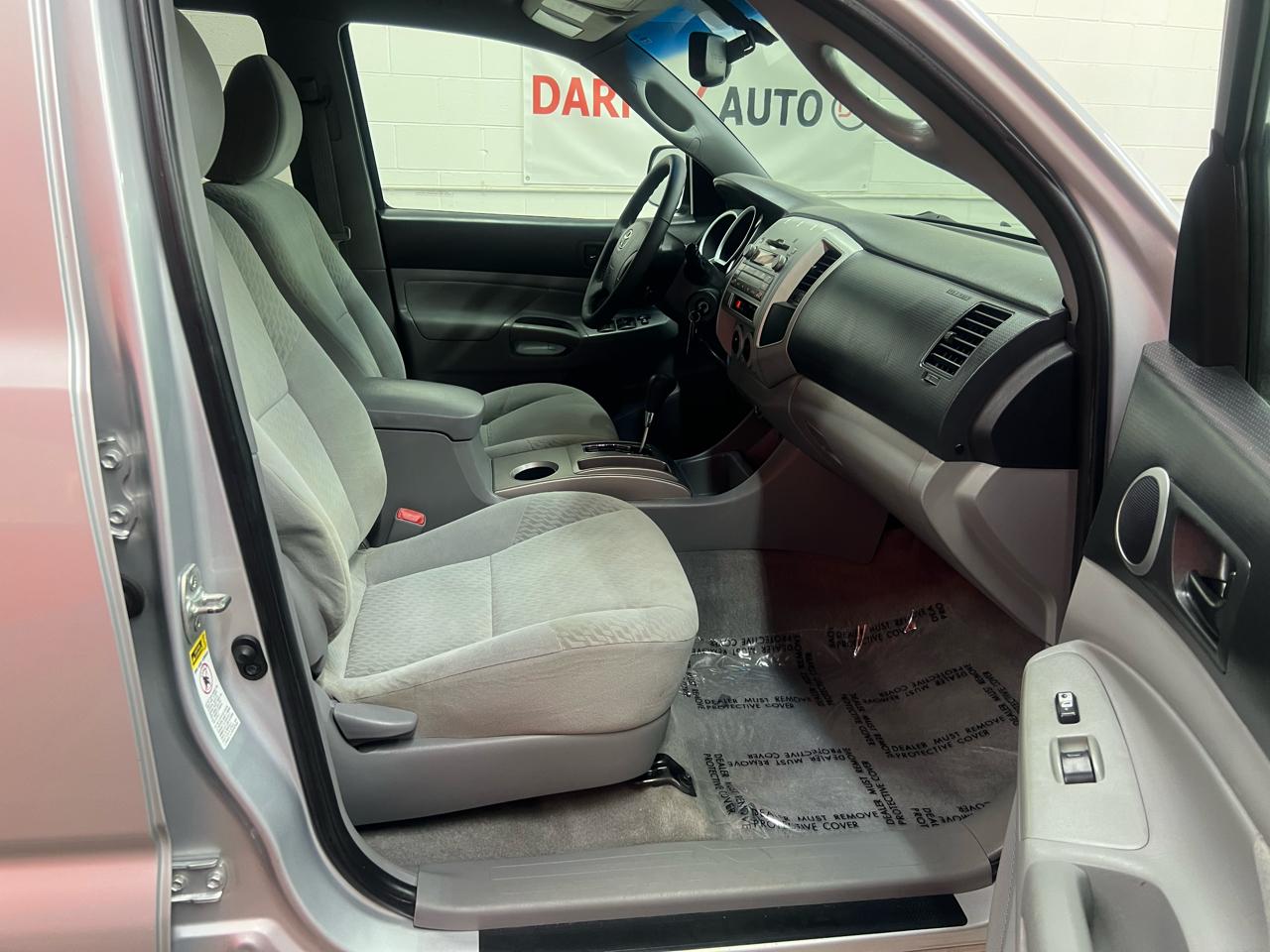 Toyota Tacoma Double Cab V6 4WD 2011