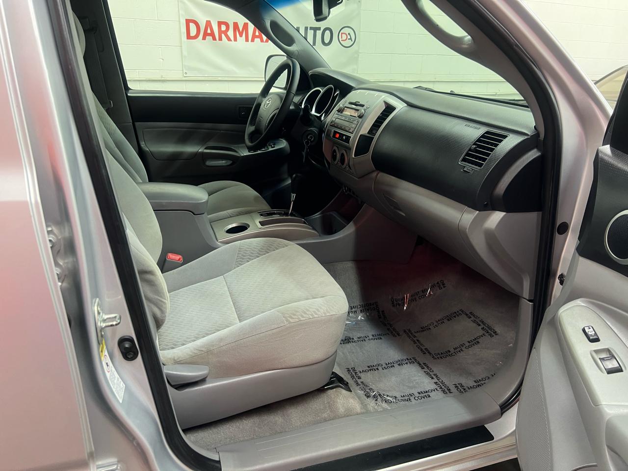 Toyota Tacoma Double Cab V6 4WD 2011