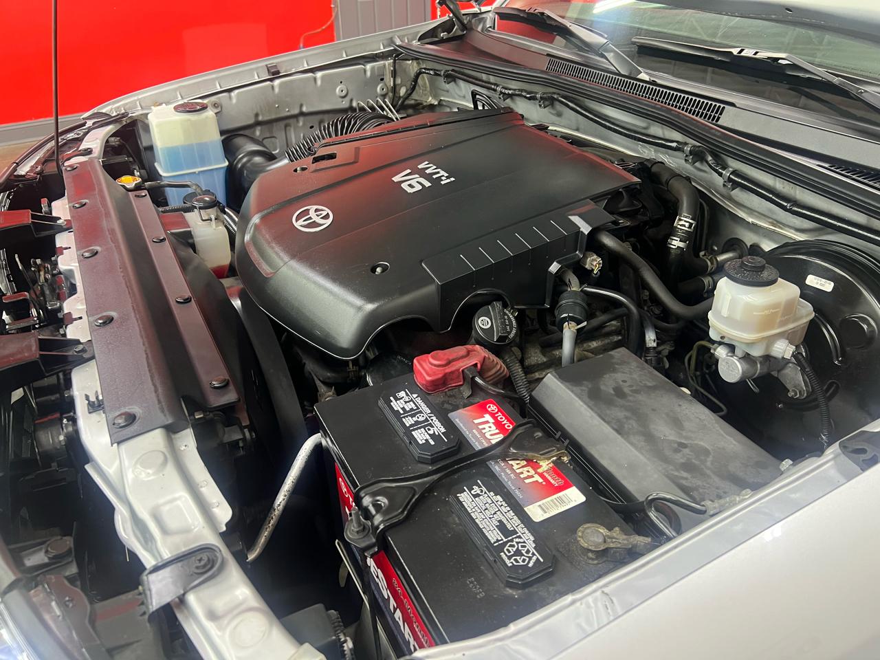 Toyota Tacoma Double Cab V6 4WD 2011