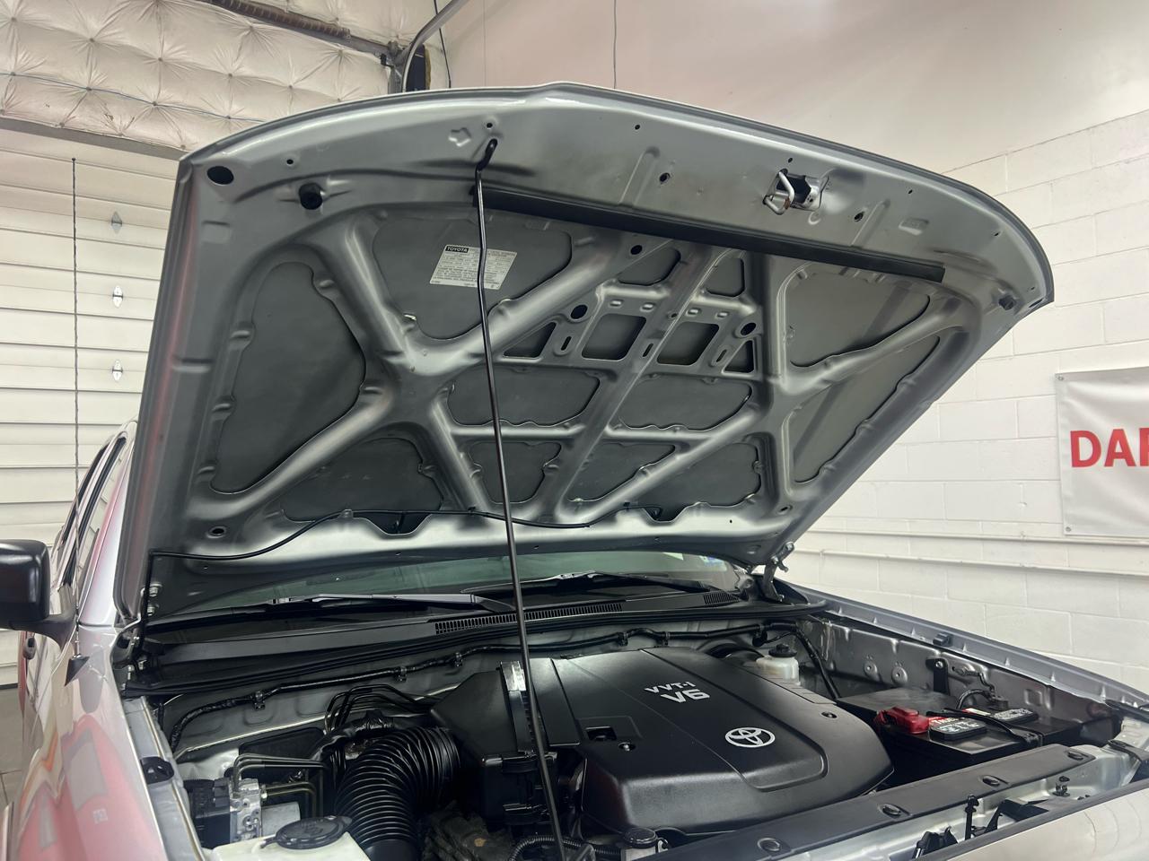 Toyota Tacoma Double Cab V6 4WD 2011