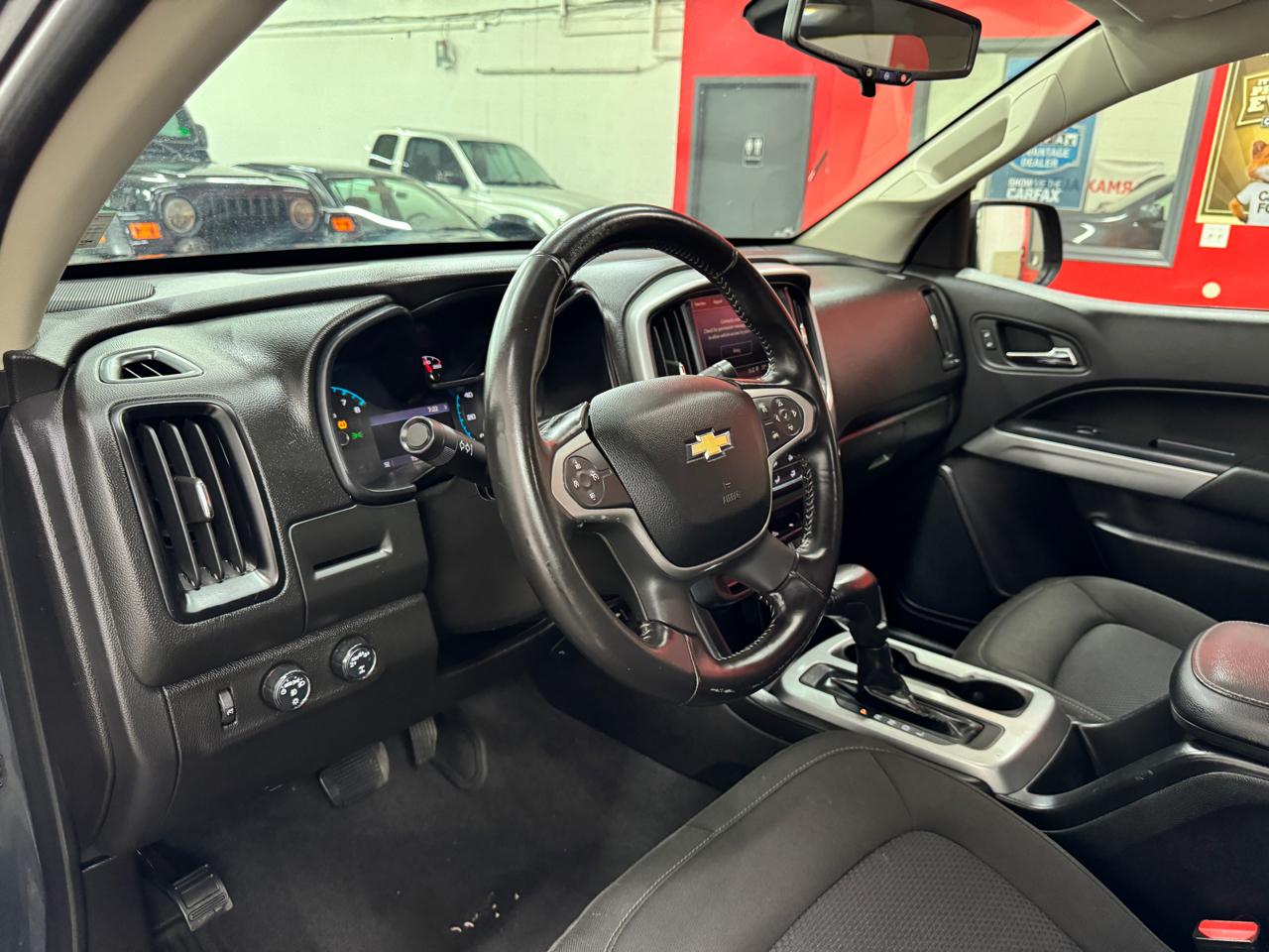 Chevrolet Colorado LT Crew Cab 4WD Short Box 2019