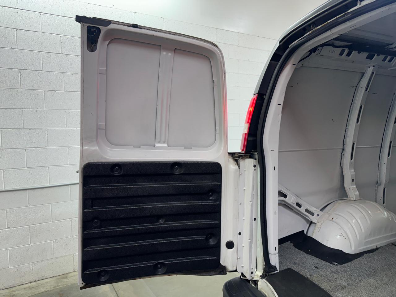 Chevrolet Express 2500 Cargo 2017