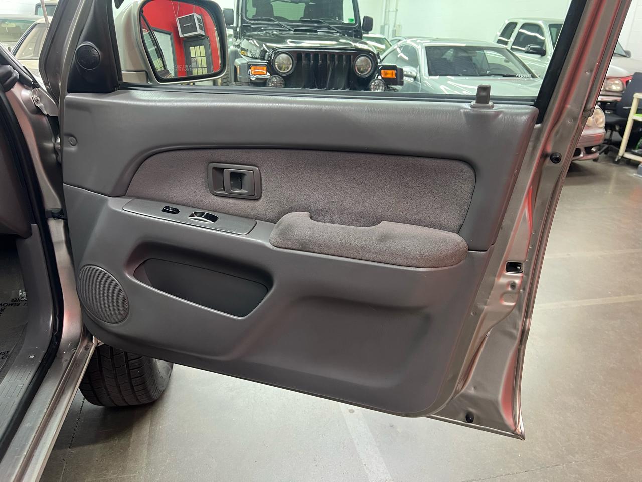 Toyota 4Runner Sport Edition V6 4WD 2002