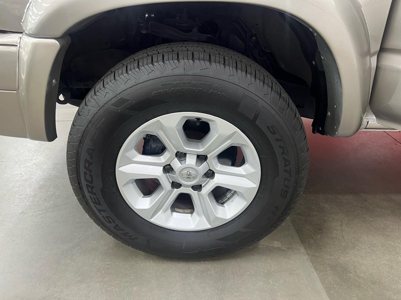 Toyota 4Runner Sport Edition V6 4WD 2002