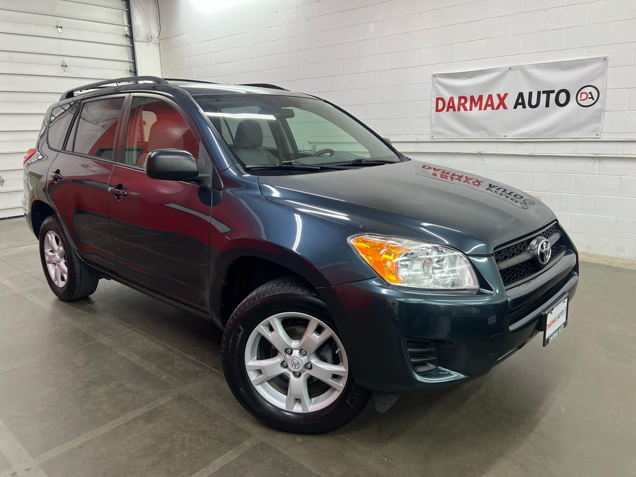 Toyota RAV4  2012