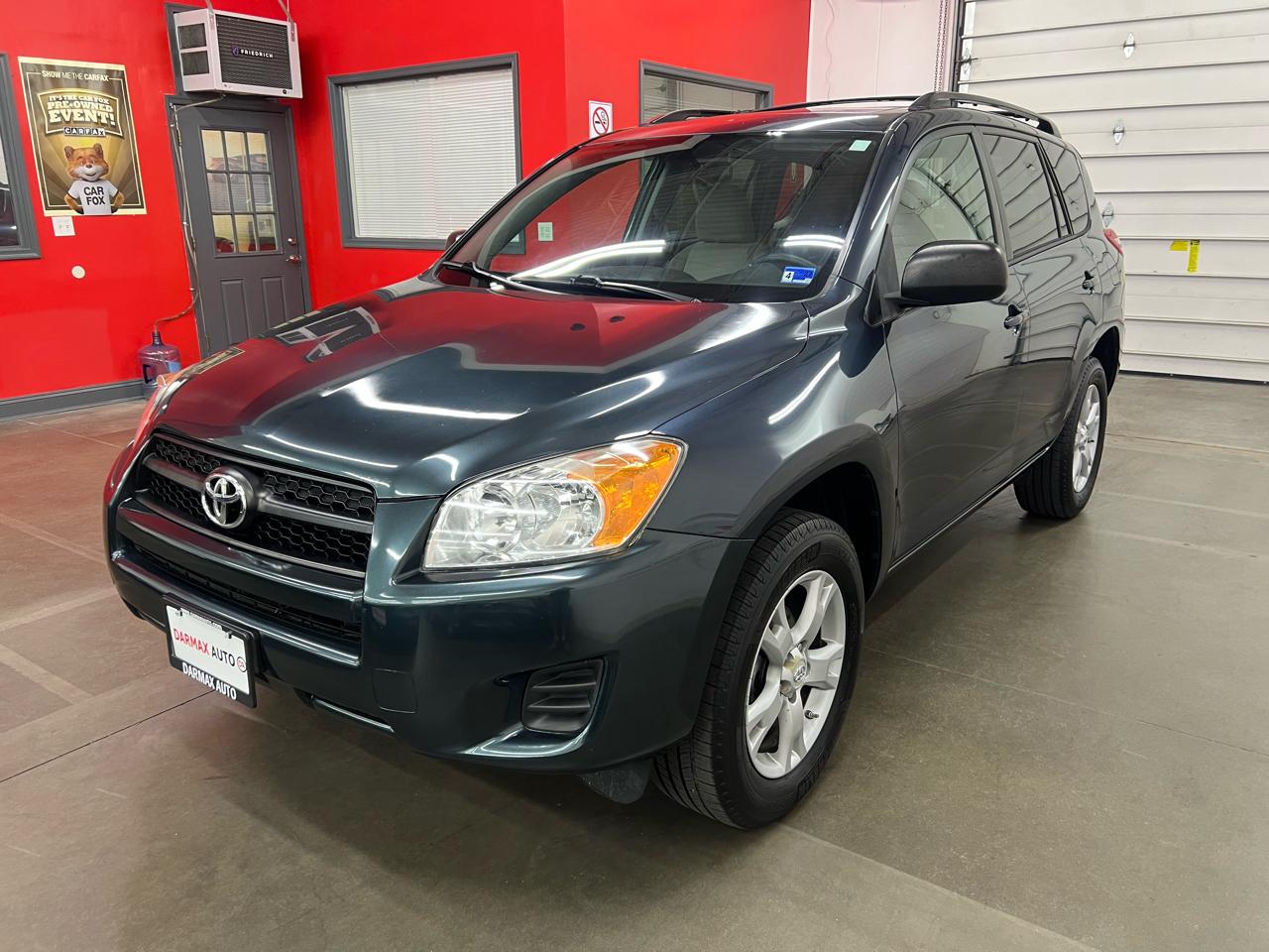 Toyota RAV4  2012