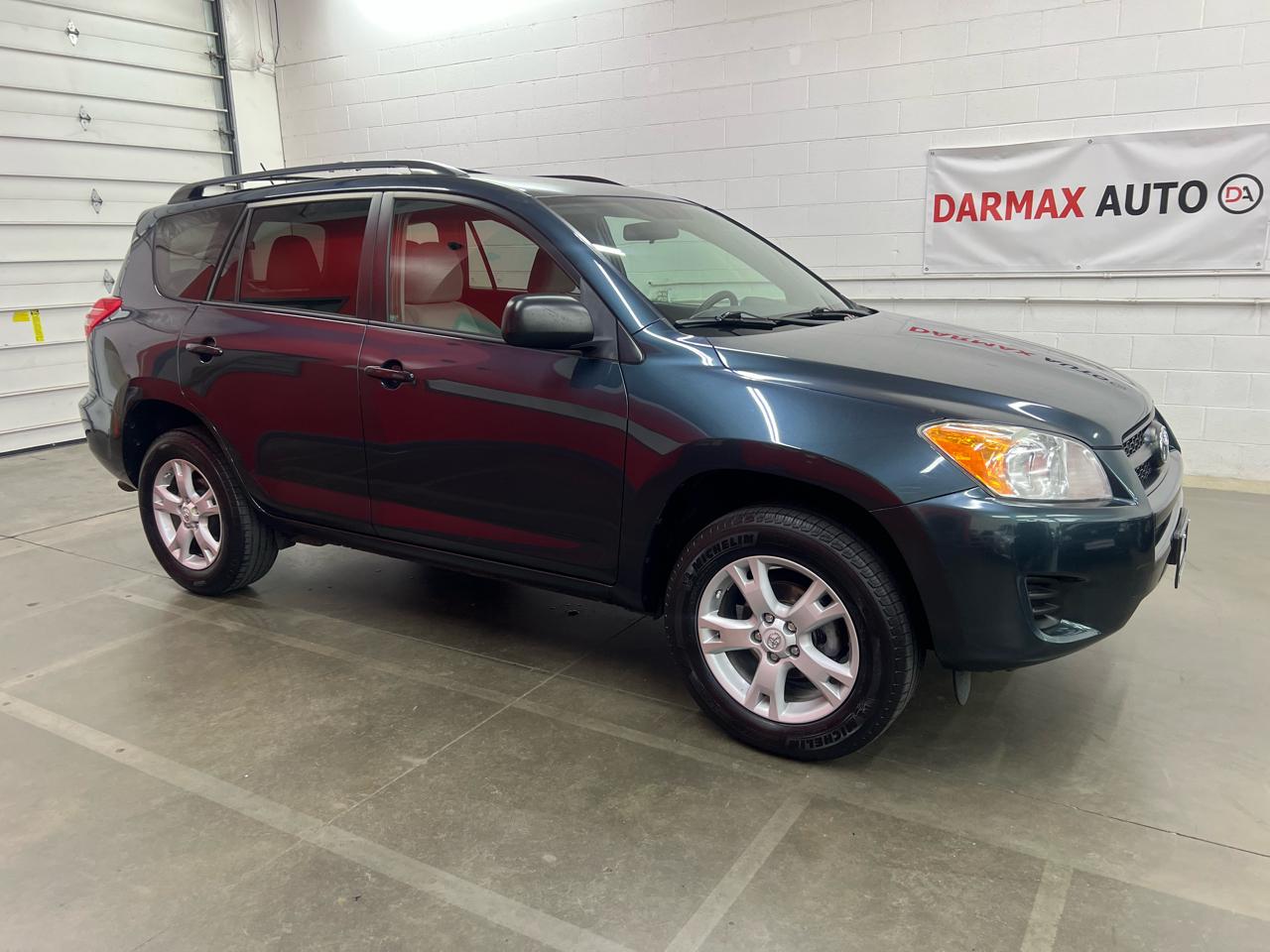 Toyota RAV4  2012