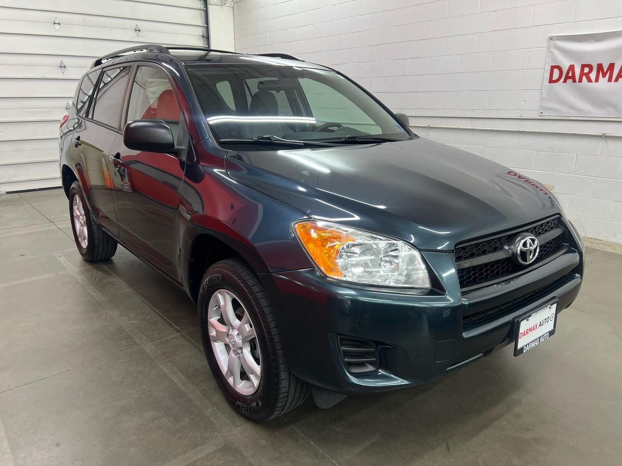 Toyota RAV4  2012