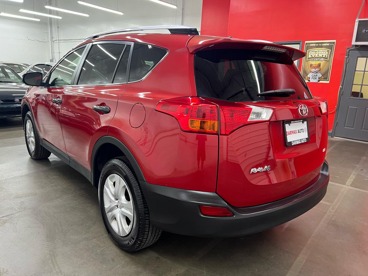 Toyota RAV4 LE FWD 2014