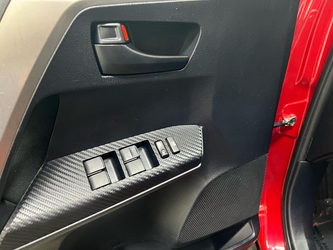 Toyota RAV4 LE FWD 2014