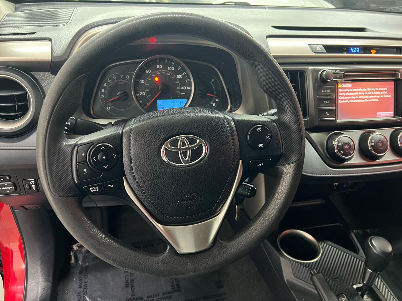 Toyota RAV4 LE FWD 2014