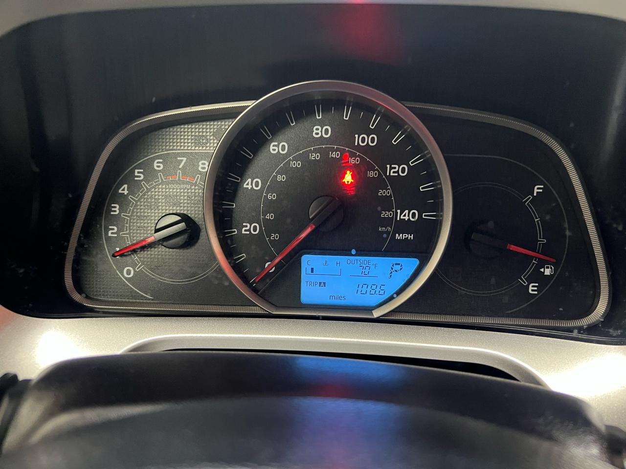 Toyota RAV4 LE FWD 2014