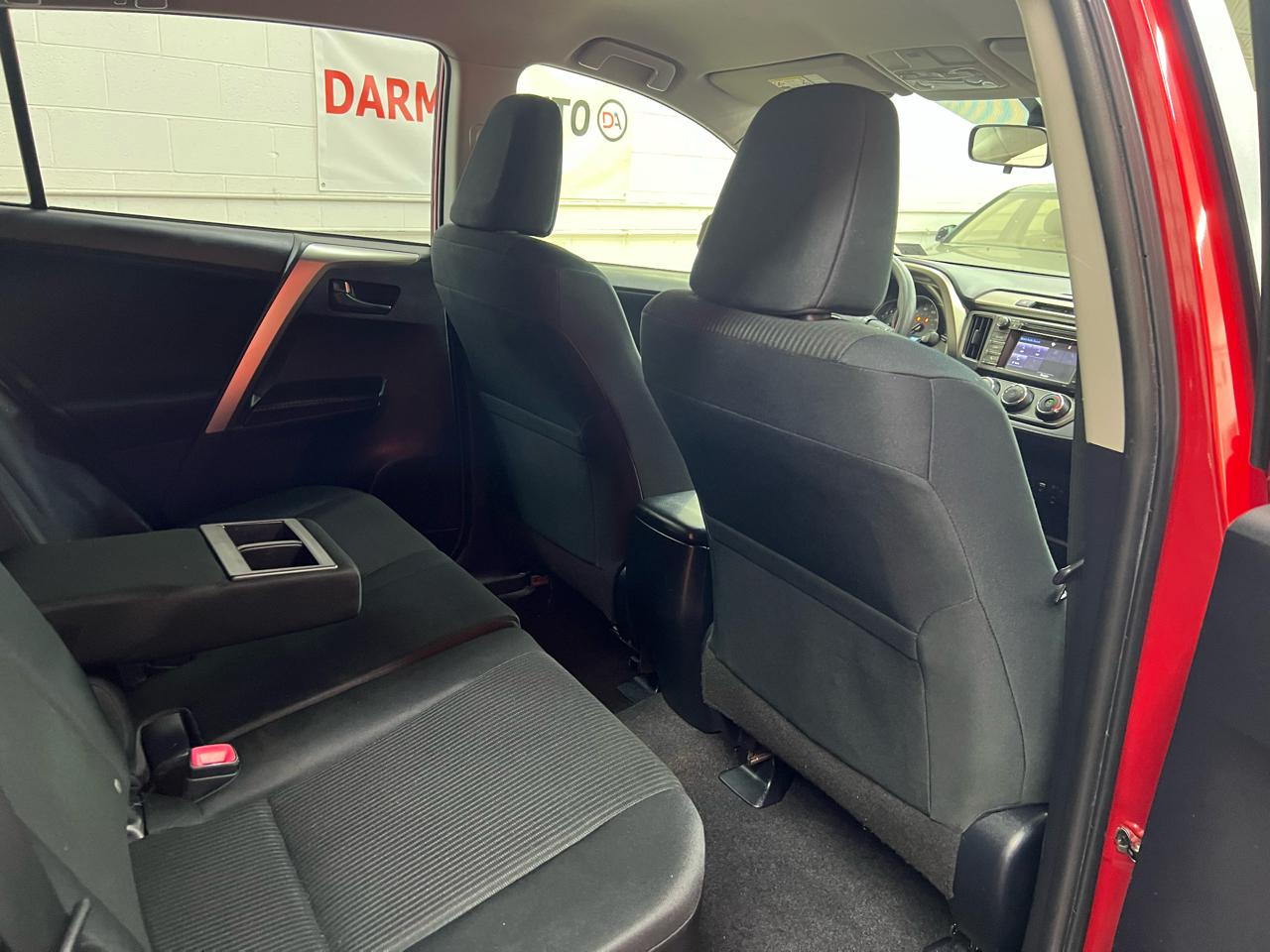 Toyota RAV4 LE FWD 2014