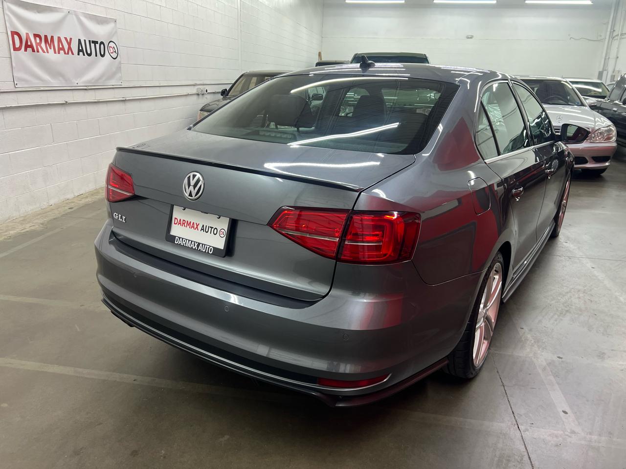Volkswagen Jetta 2.0T GLI 6M 2017