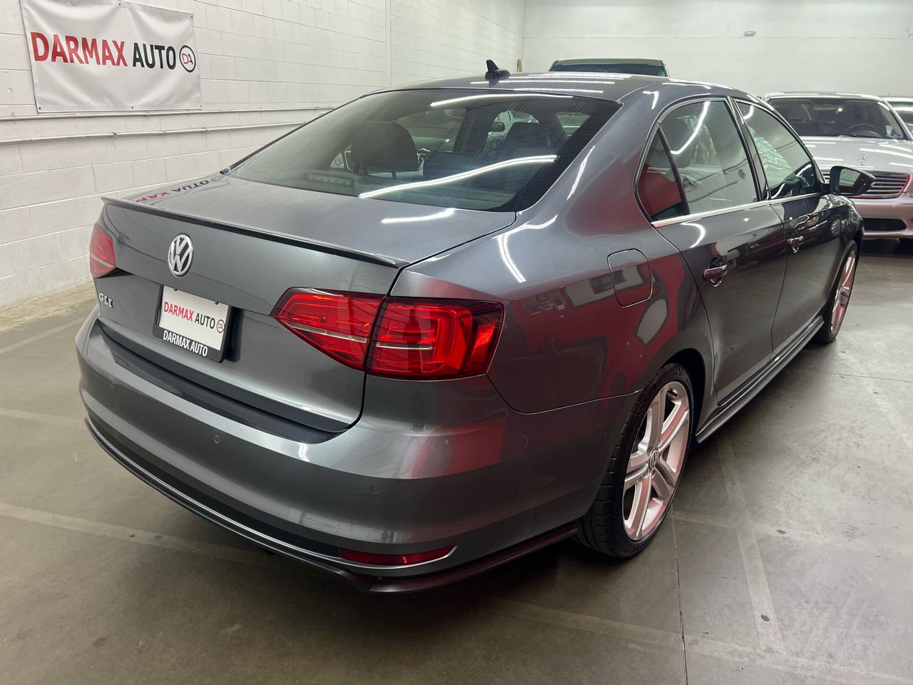 Volkswagen Jetta 2.0T GLI 6M 2017