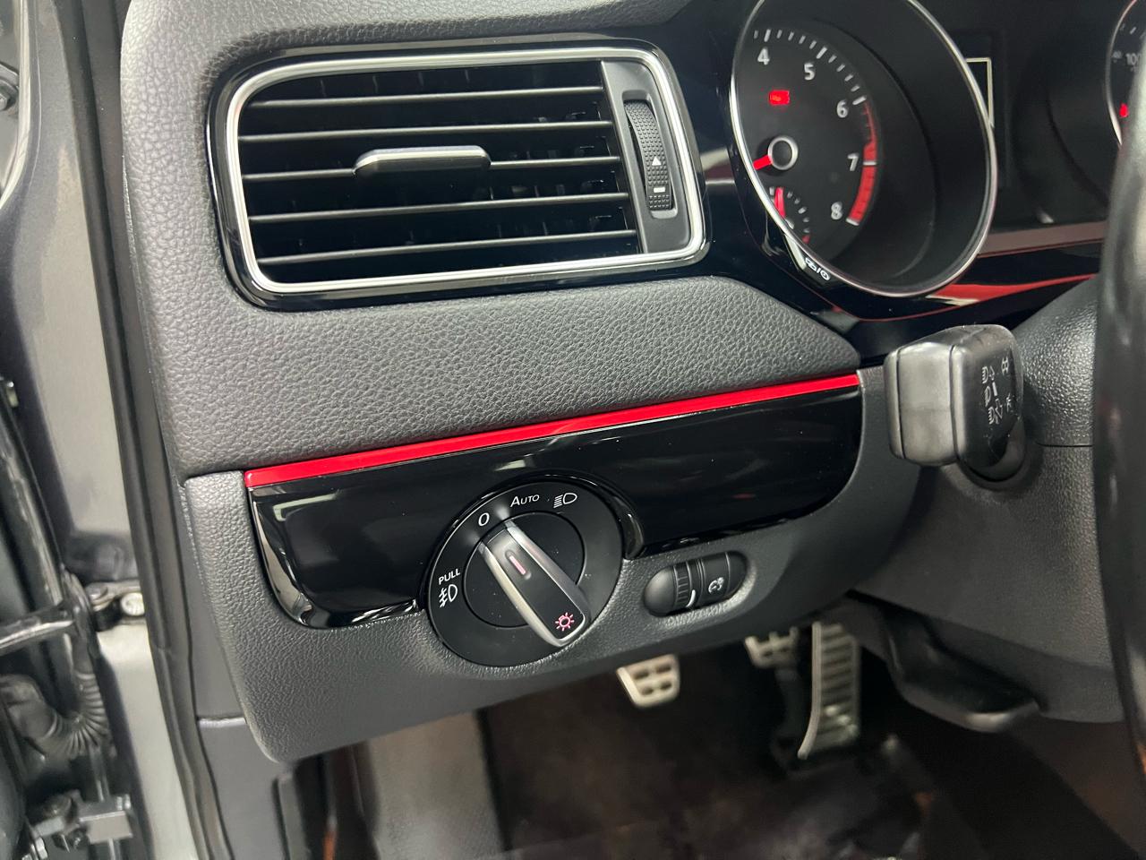 Volkswagen Jetta 2.0T GLI 6M 2017