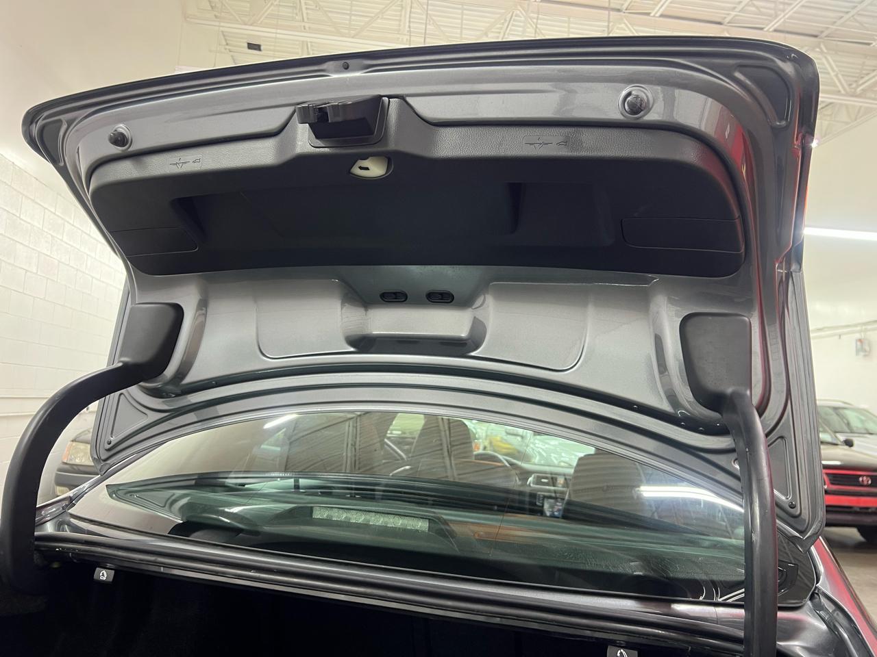 Volkswagen Jetta 2.0T GLI 6M 2017
