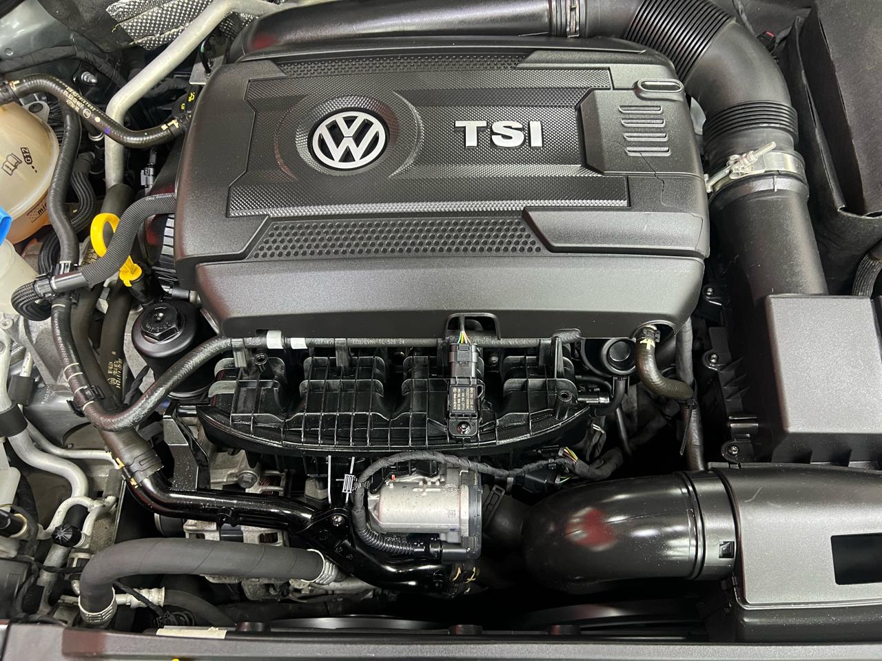 Volkswagen Jetta 2.0T GLI 6M 2017