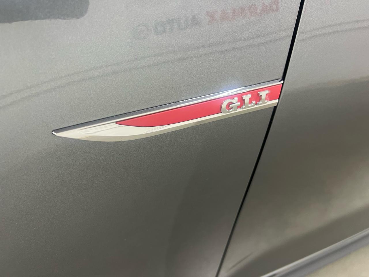 Volkswagen Jetta 2.0T GLI 6M 2017