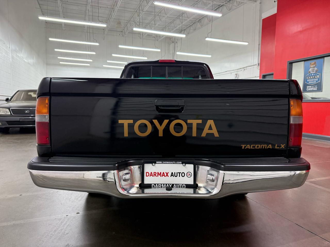 Toyota Tacoma Xtracab 2.4L I4 Auto 1996