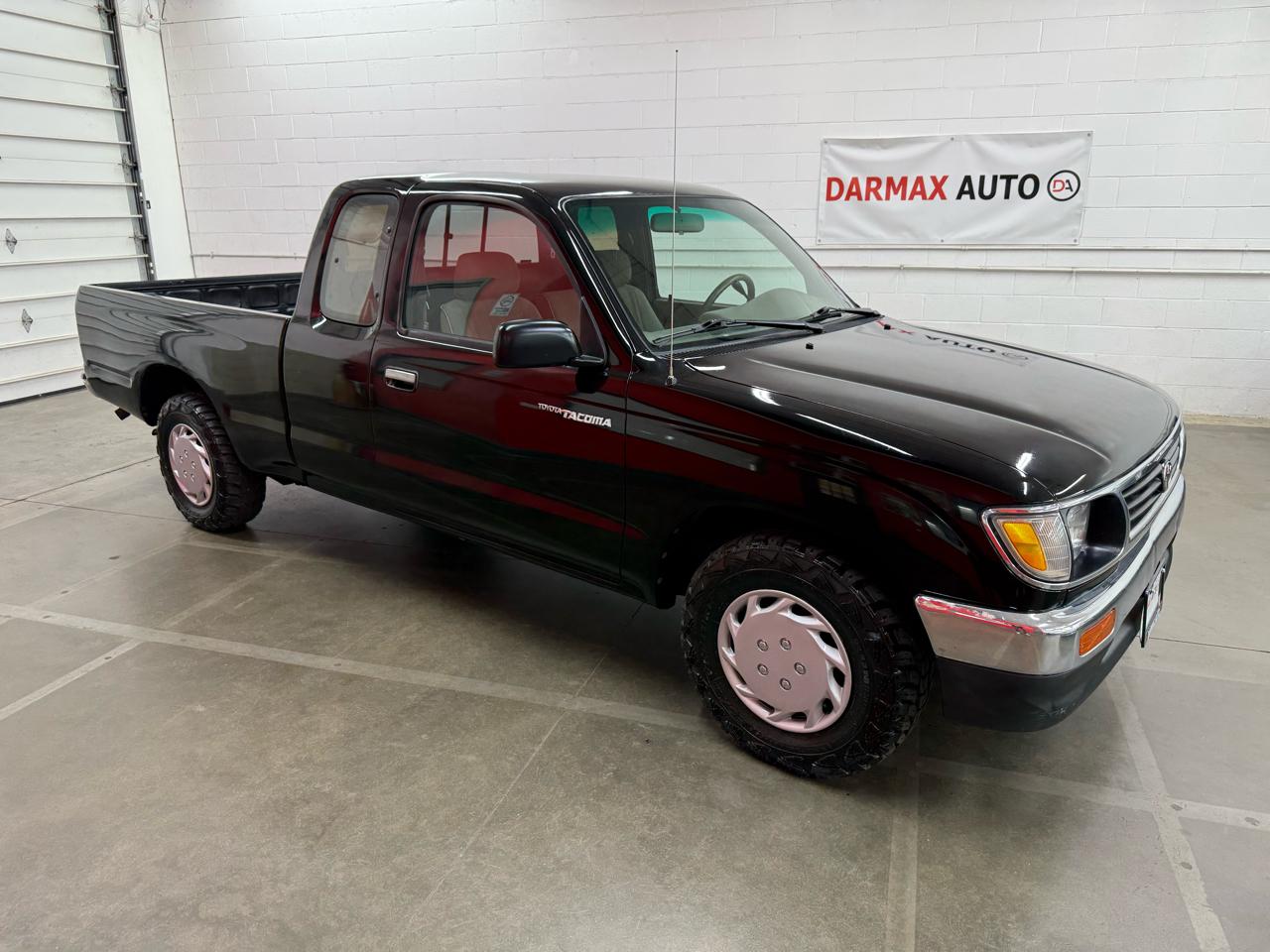 Toyota Tacoma Xtracab 2.4L I4 Auto 1996