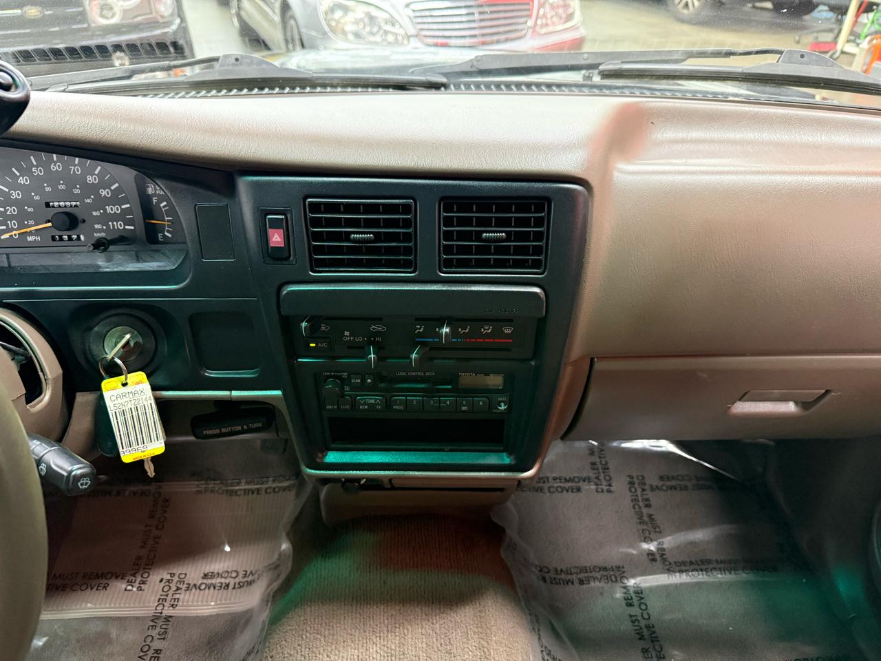 Toyota Tacoma Xtracab 2.4L I4 Auto 1996