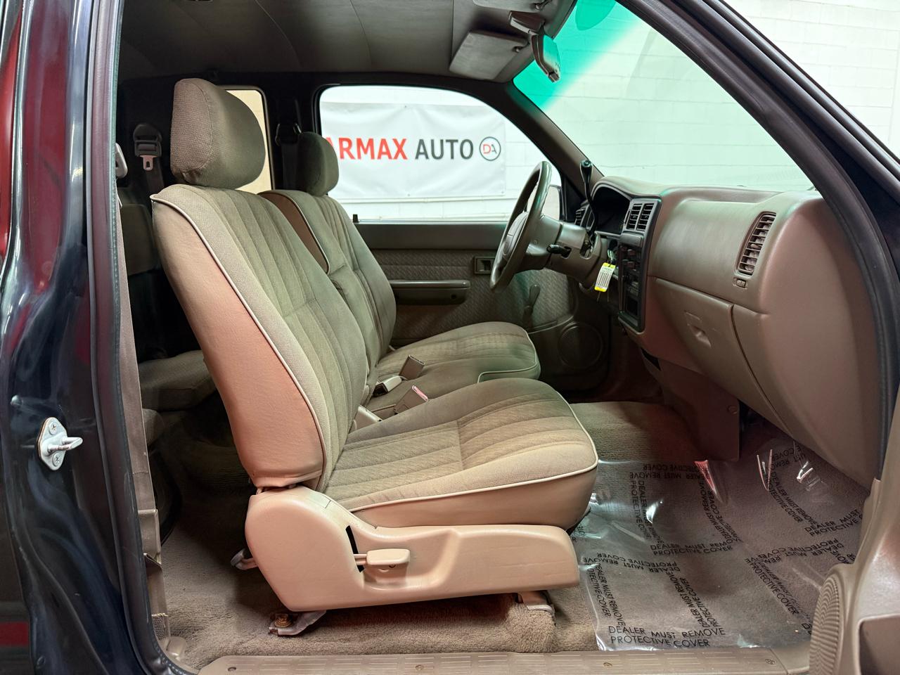 Toyota Tacoma Xtracab 2.4L I4 Auto 1996