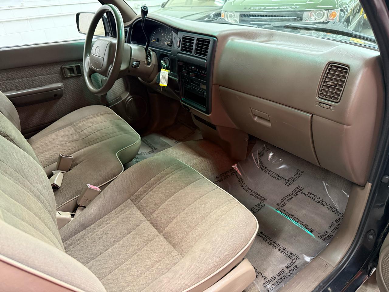 Toyota Tacoma Xtracab 2.4L I4 Auto 1996